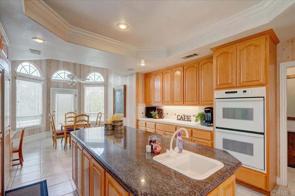 10459 Burned Oak Lane