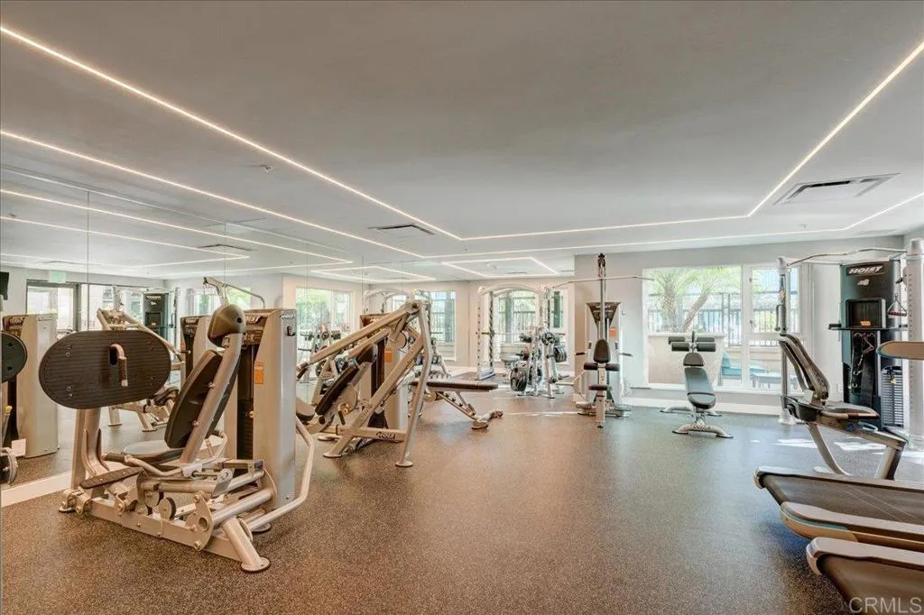 1199 Pacific Highway Unit 3902