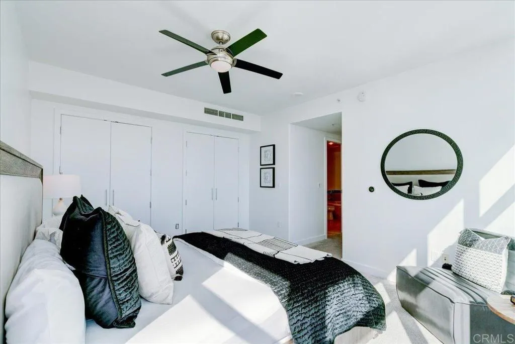 1199 Pacific Highway Unit 3902