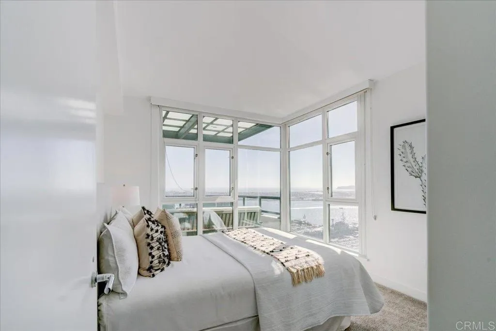 1199 Pacific Highway Unit 3902