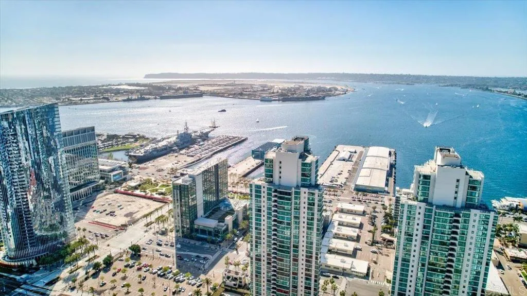 1199 Pacific Highway Unit 3902