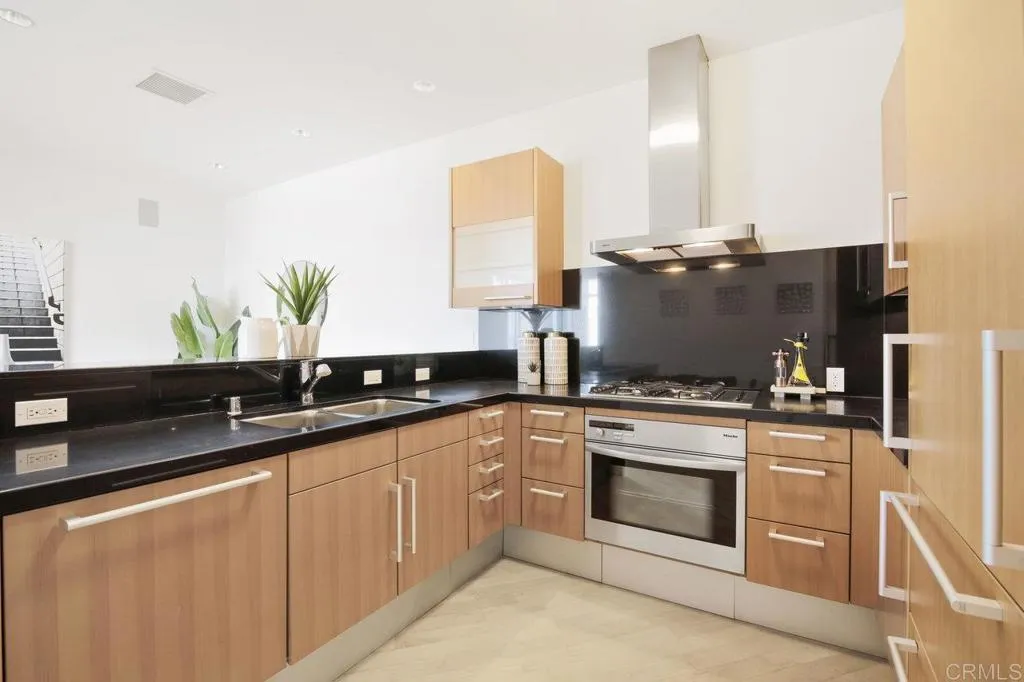 165 6th Avenue Unit 2404