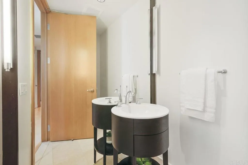 165 6th Avenue Unit 2404