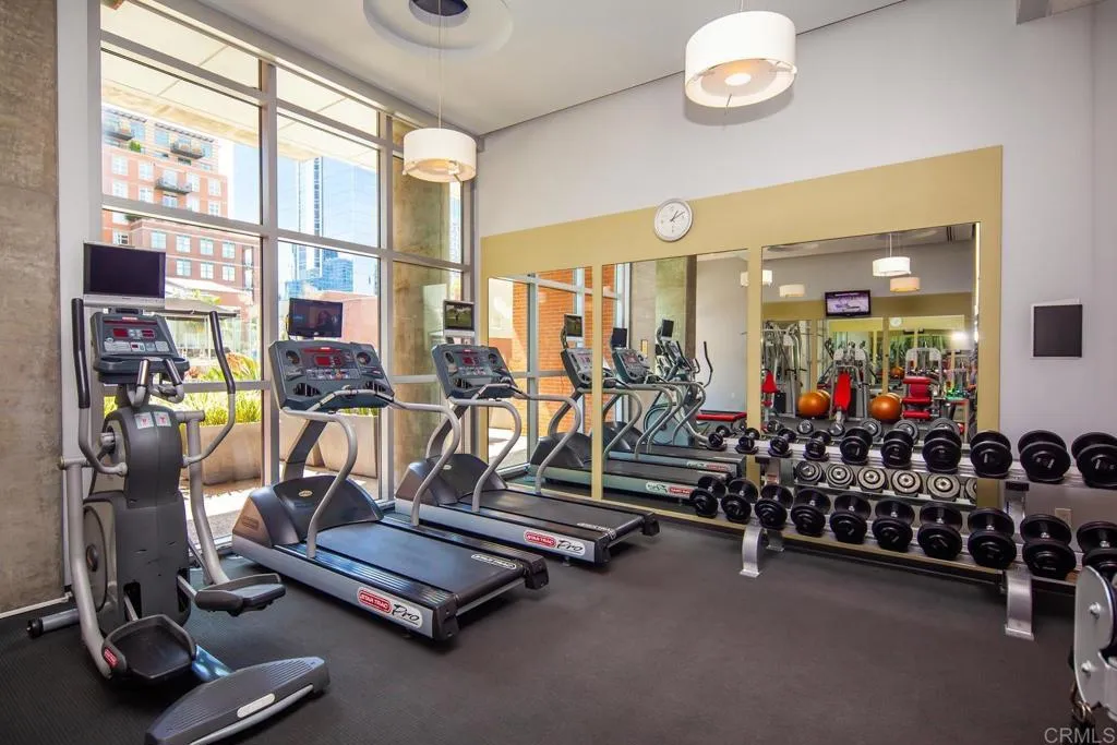 800 The Mark Lane Unit 602