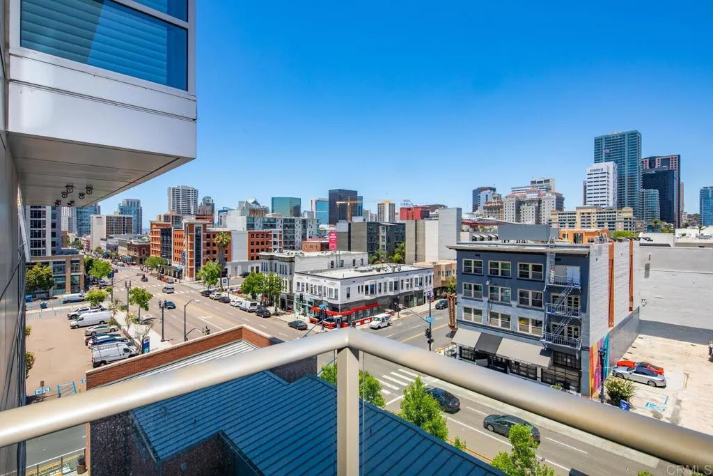 800 The Mark Lane Unit 602