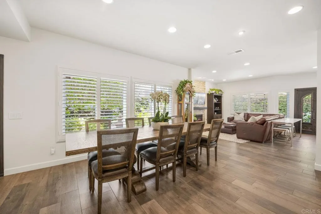 858 Summersong Court