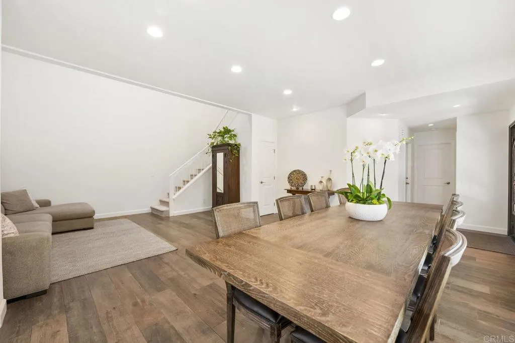 858 Summersong Court