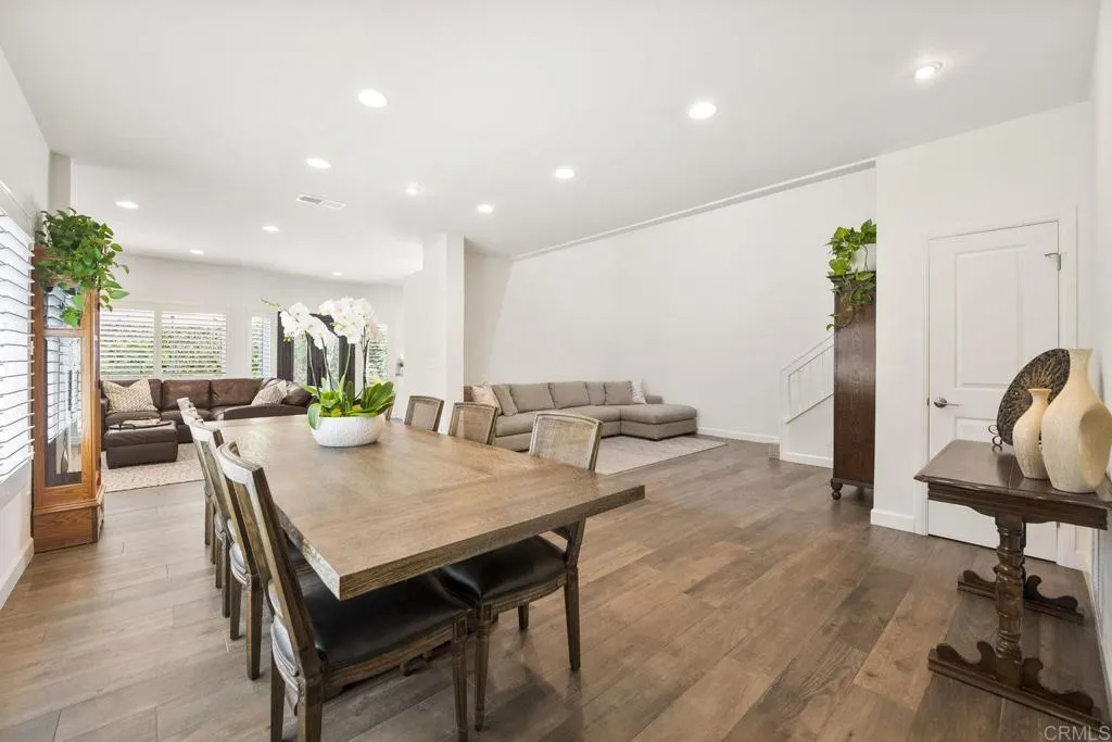 858 Summersong Court