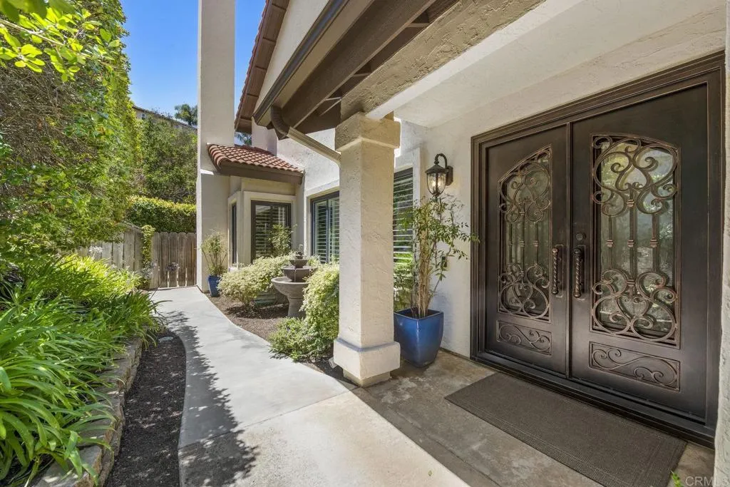 858 Summersong Court