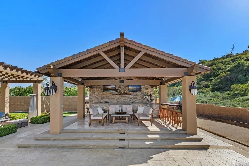 3960 Ibbetson Street