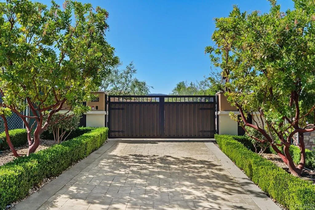 3960 Ibbetson Street