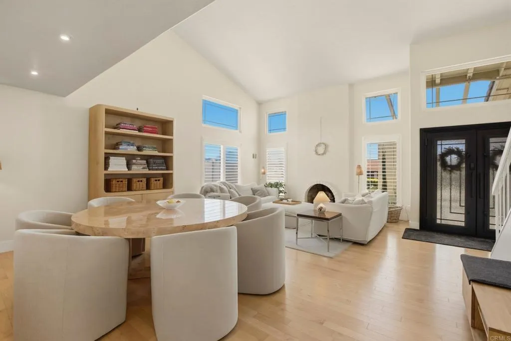 12388 Reata Court