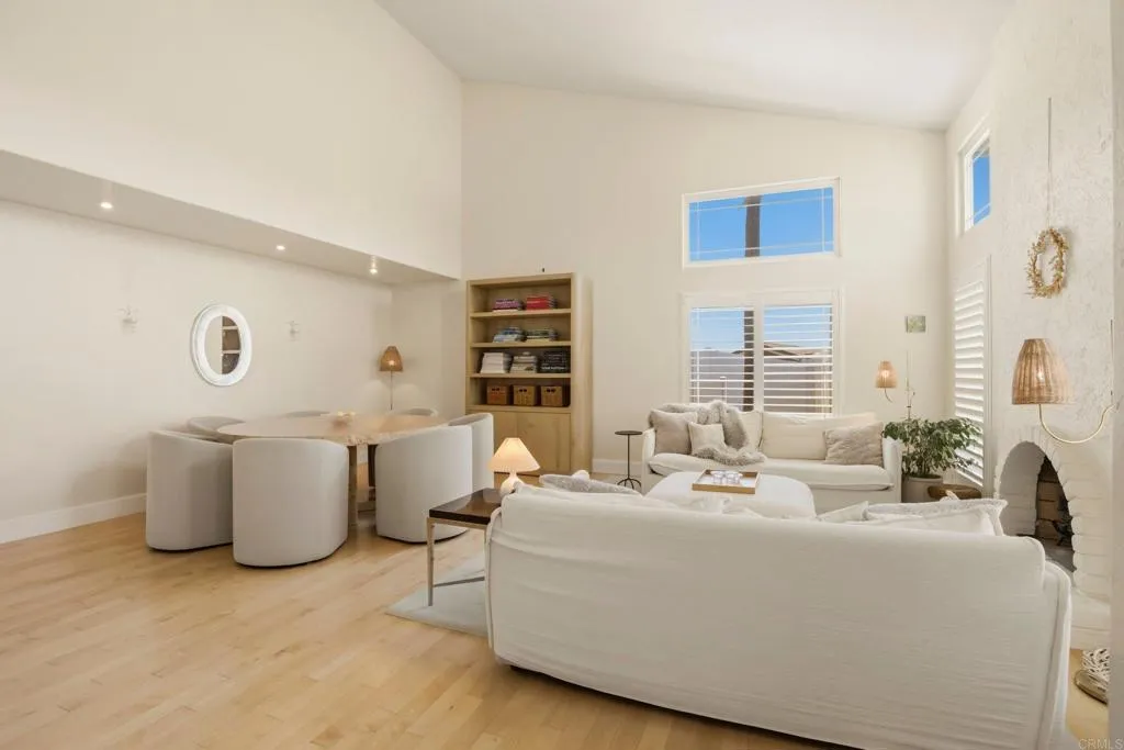 12388 Reata Court