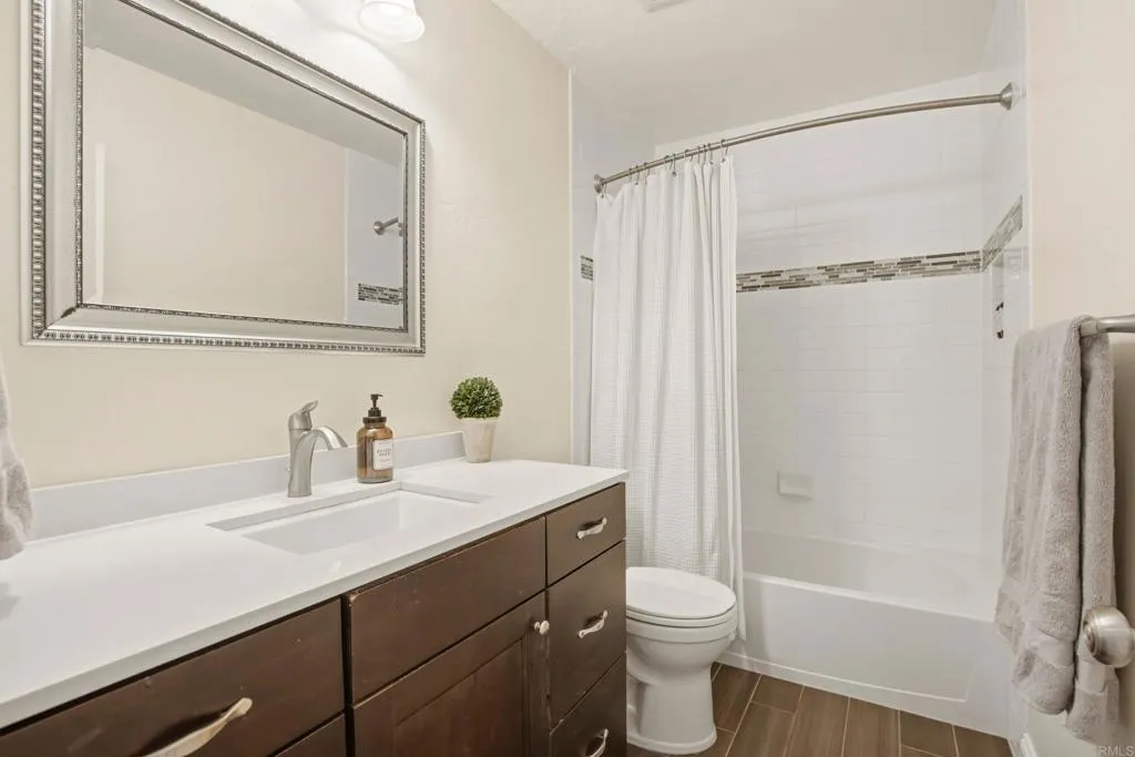 12388 Reata Court