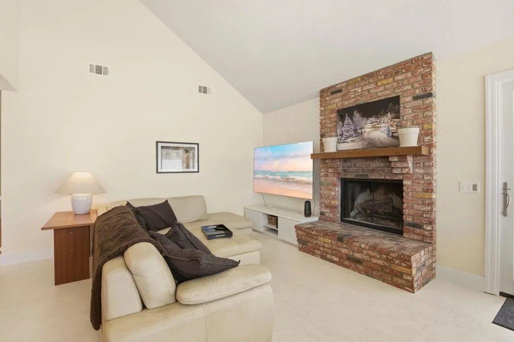 12388 Reata Court