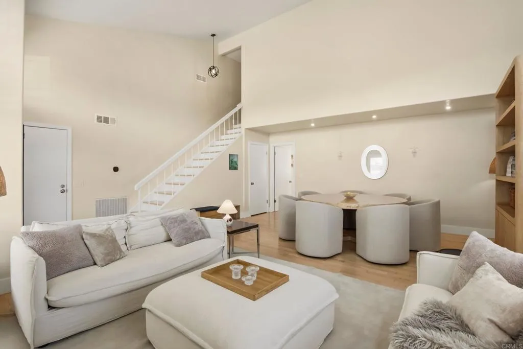 12388 Reata Court