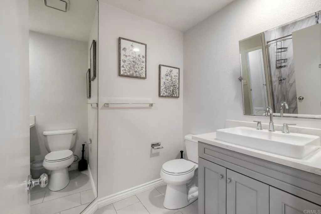 6809 Corintia Street