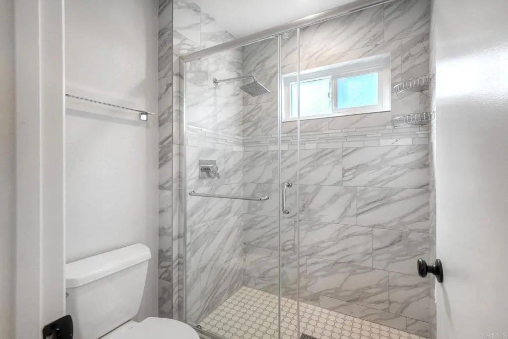 6809 Corintia Street