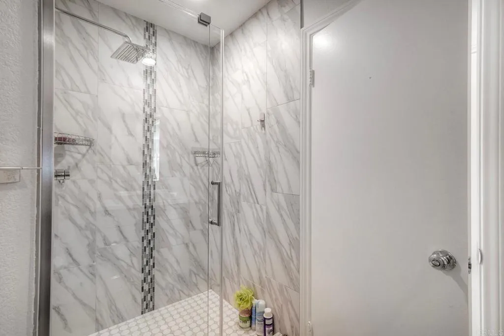 6809 Corintia Street