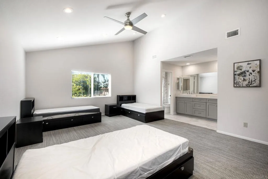 6809 Corintia Street