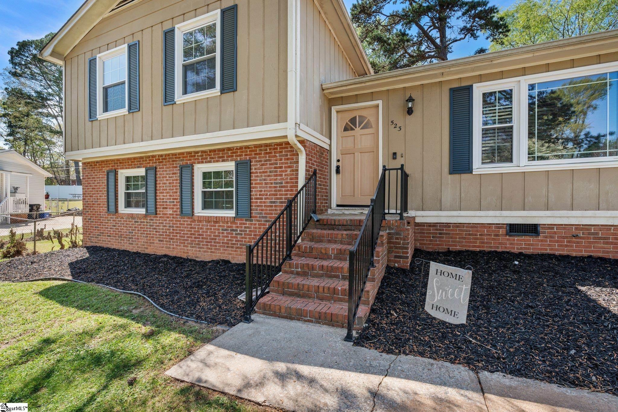 523 Sellwood Circle