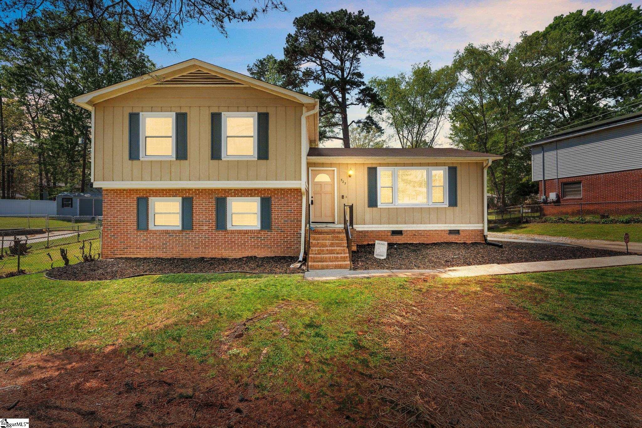 523 Sellwood Circle