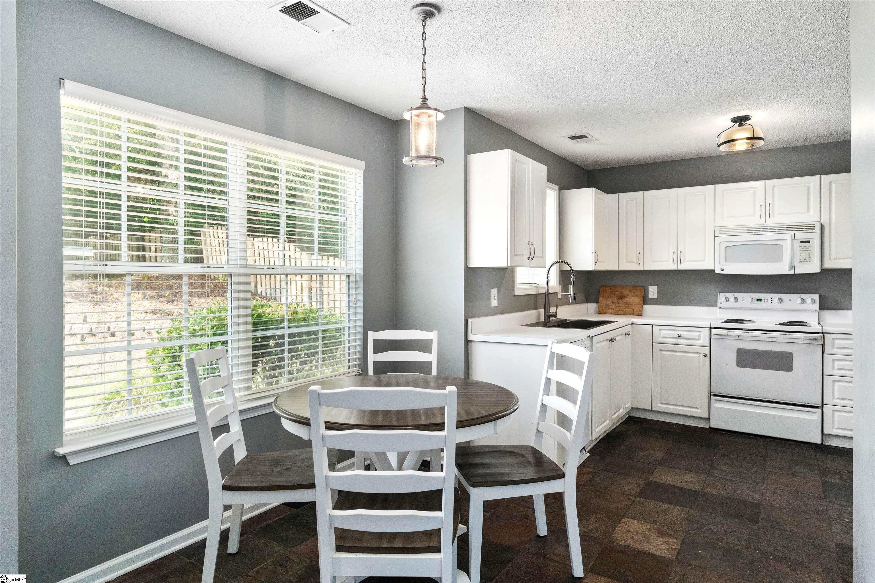 104 Crossview Drive