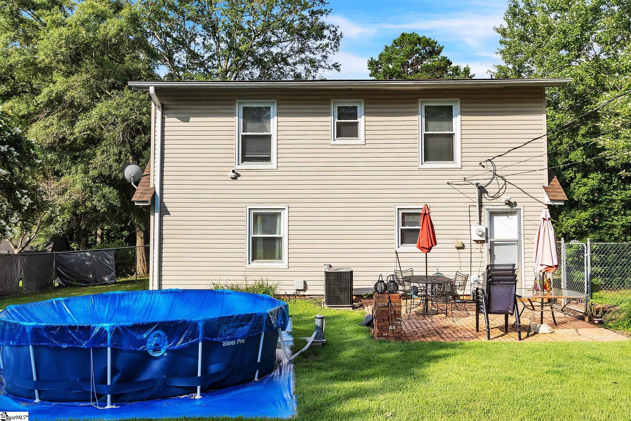 109 Ashdown Drive