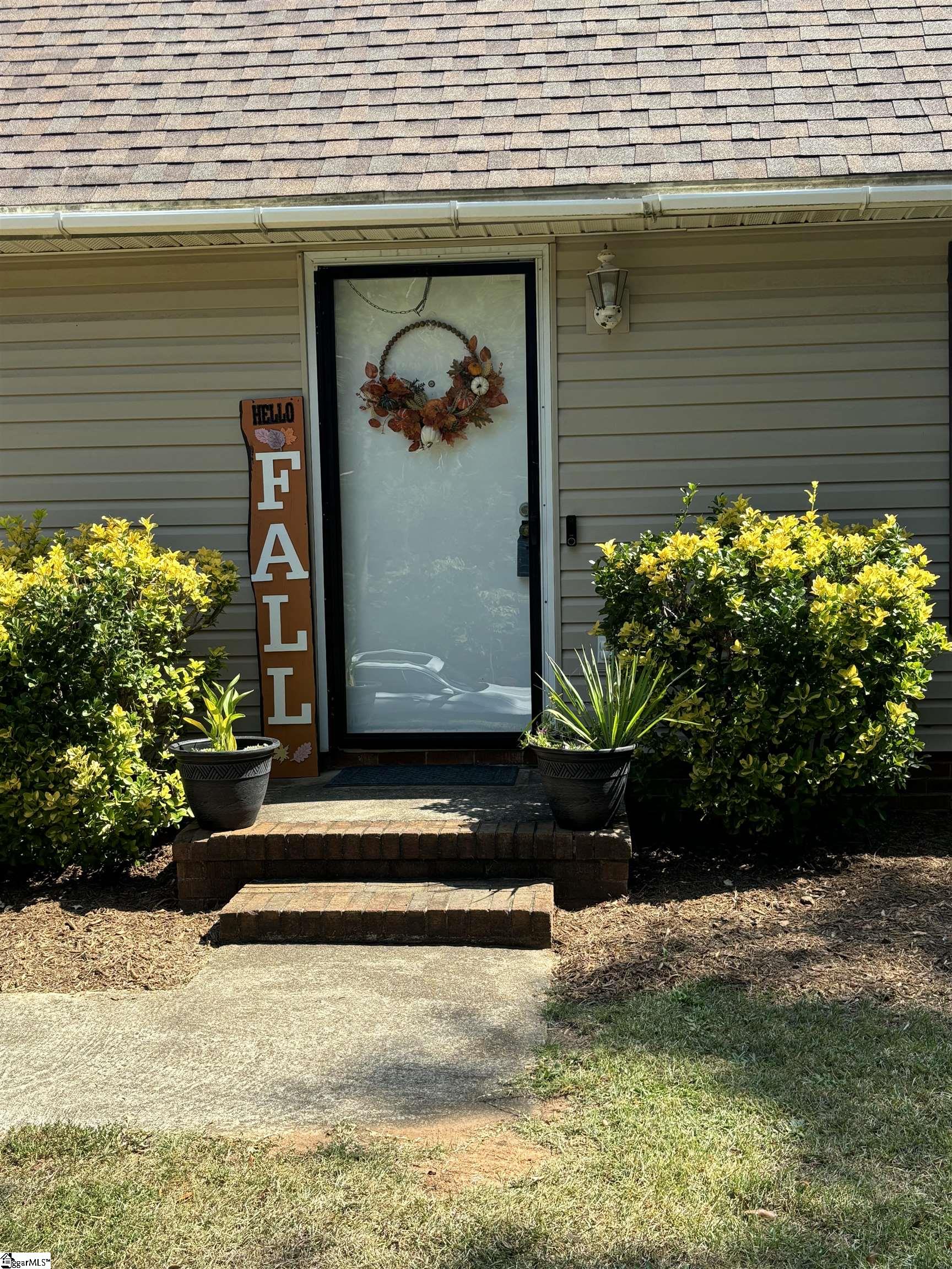 109 Ashdown Drive