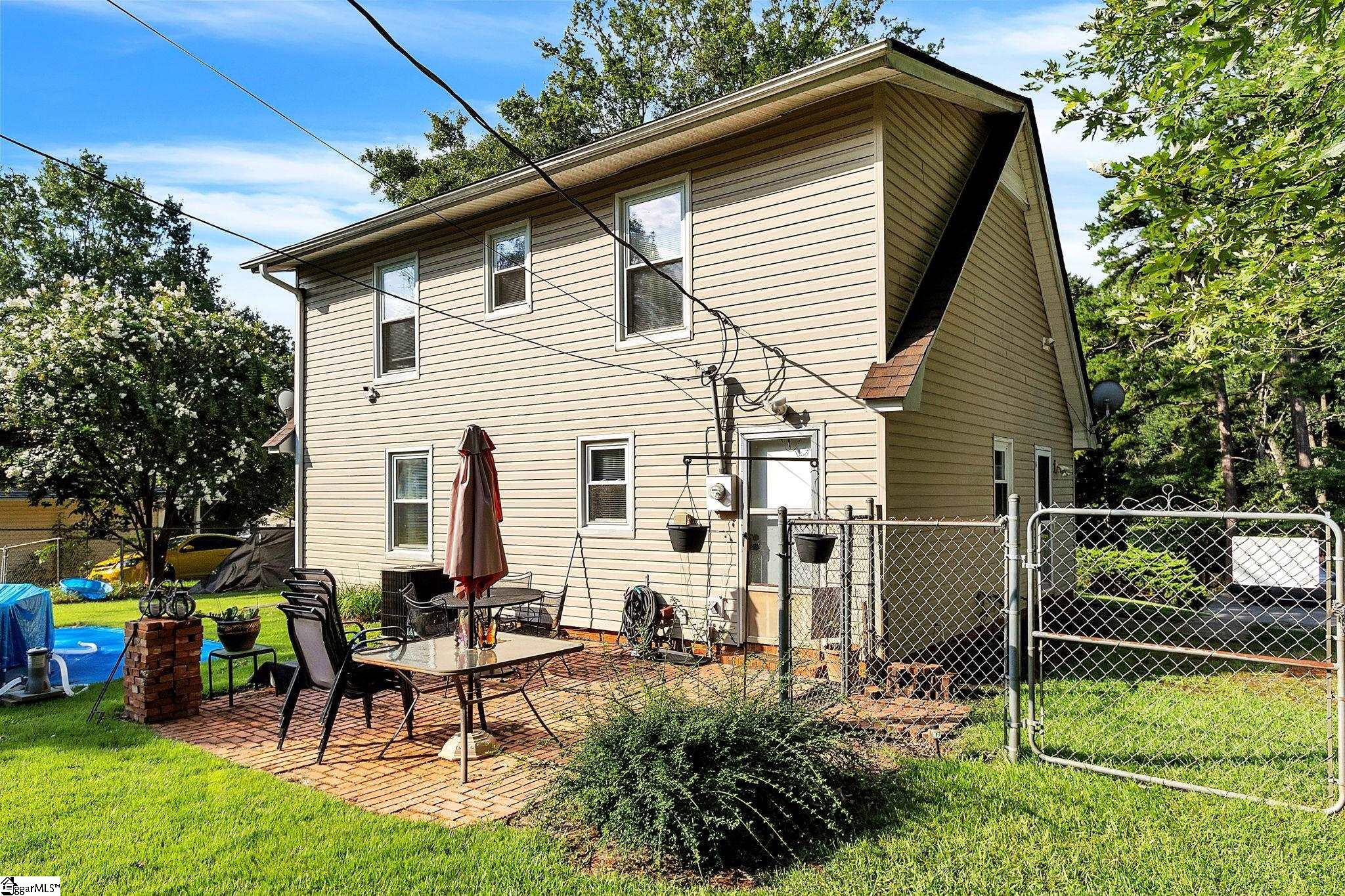 109 Ashdown Drive