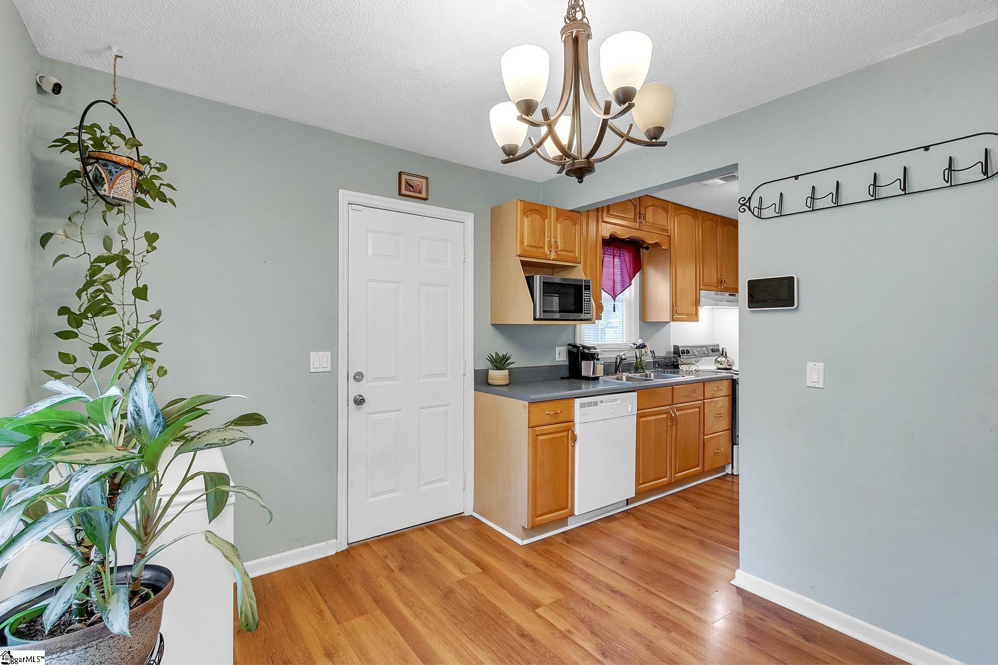 109 Ashdown Drive