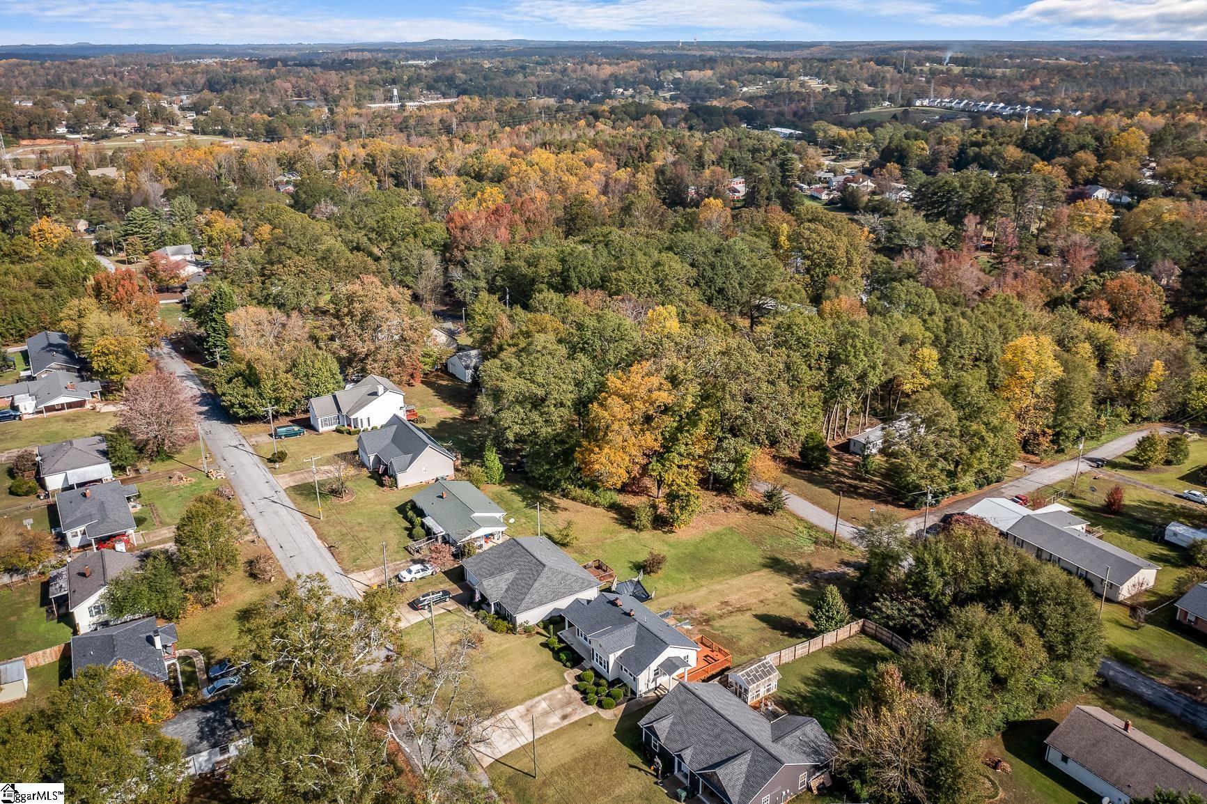 500 Ridgewood Drive