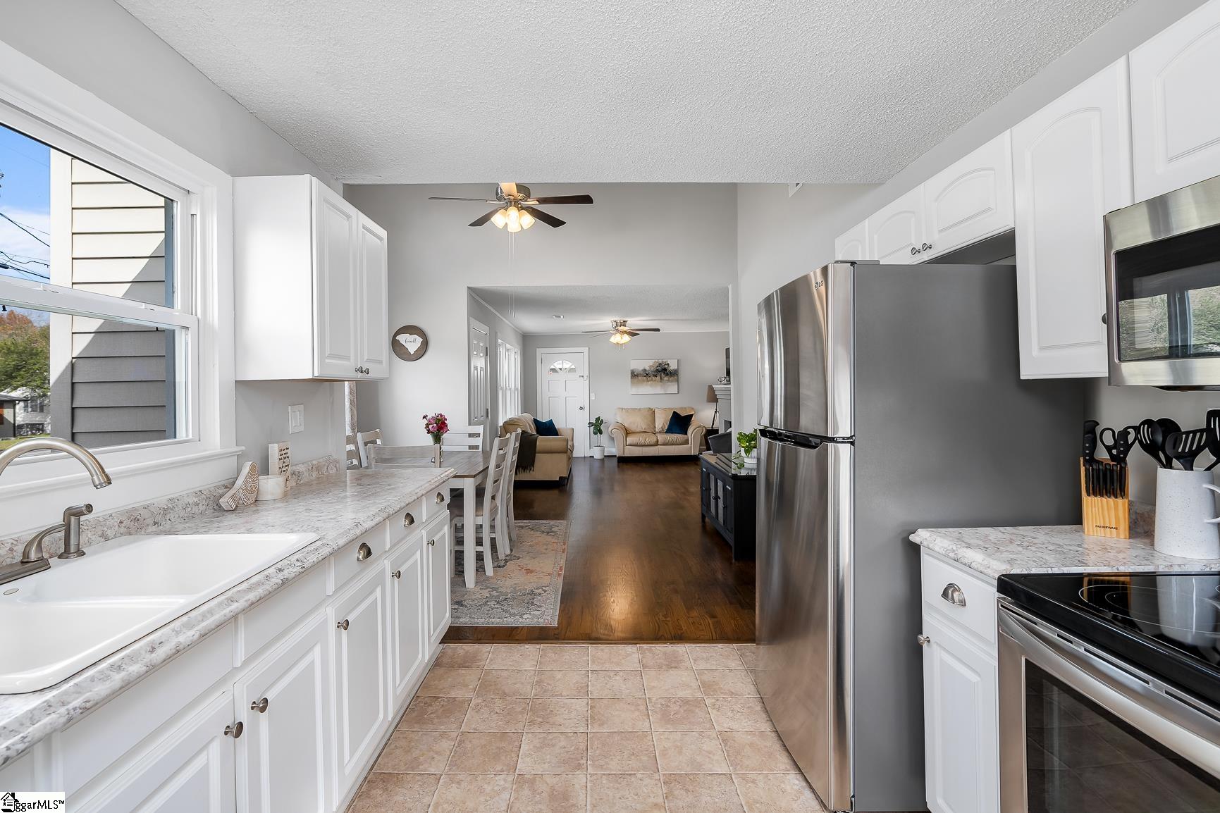 500 Ridgewood Drive