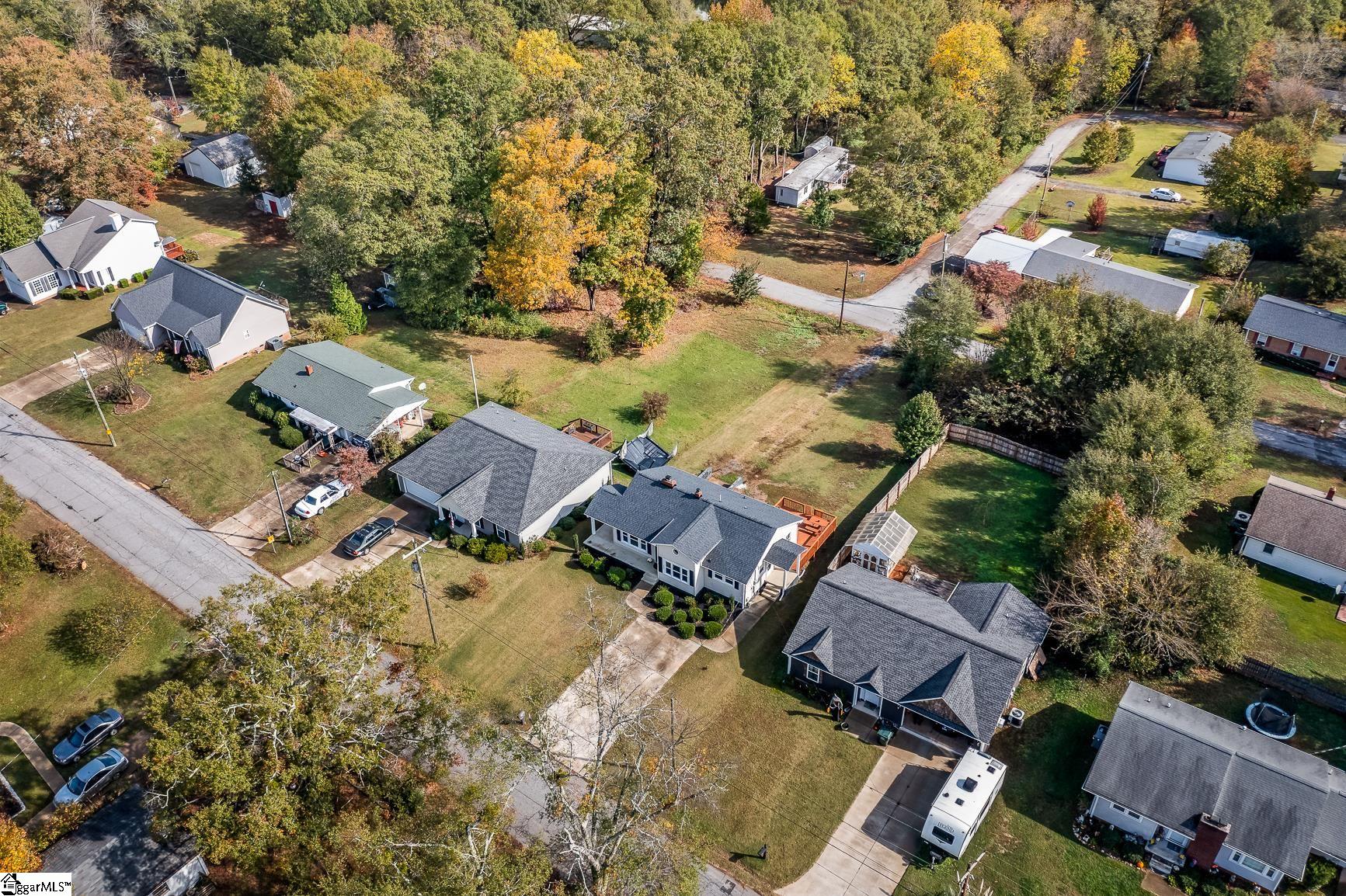 500 Ridgewood Drive
