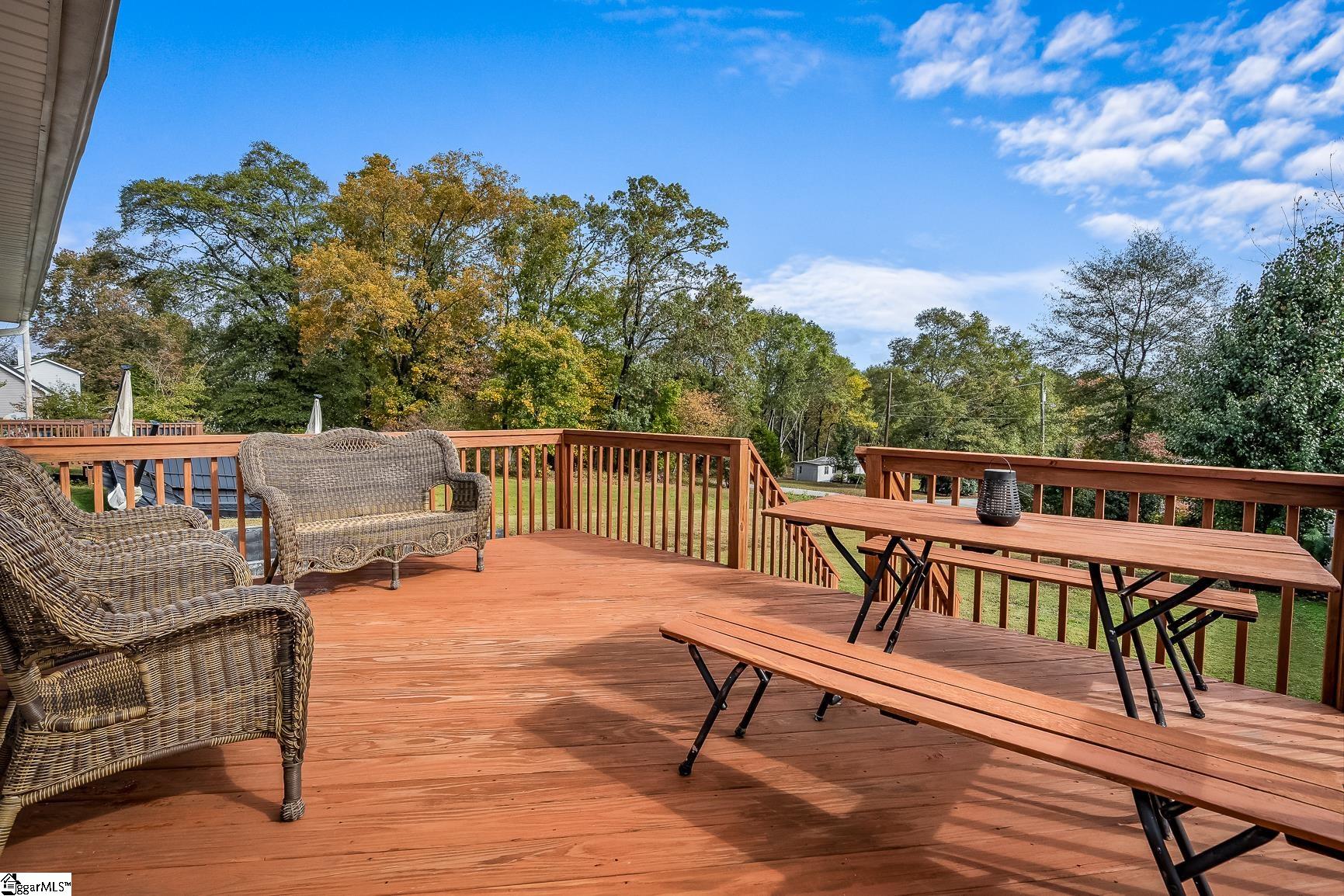 500 Ridgewood Drive