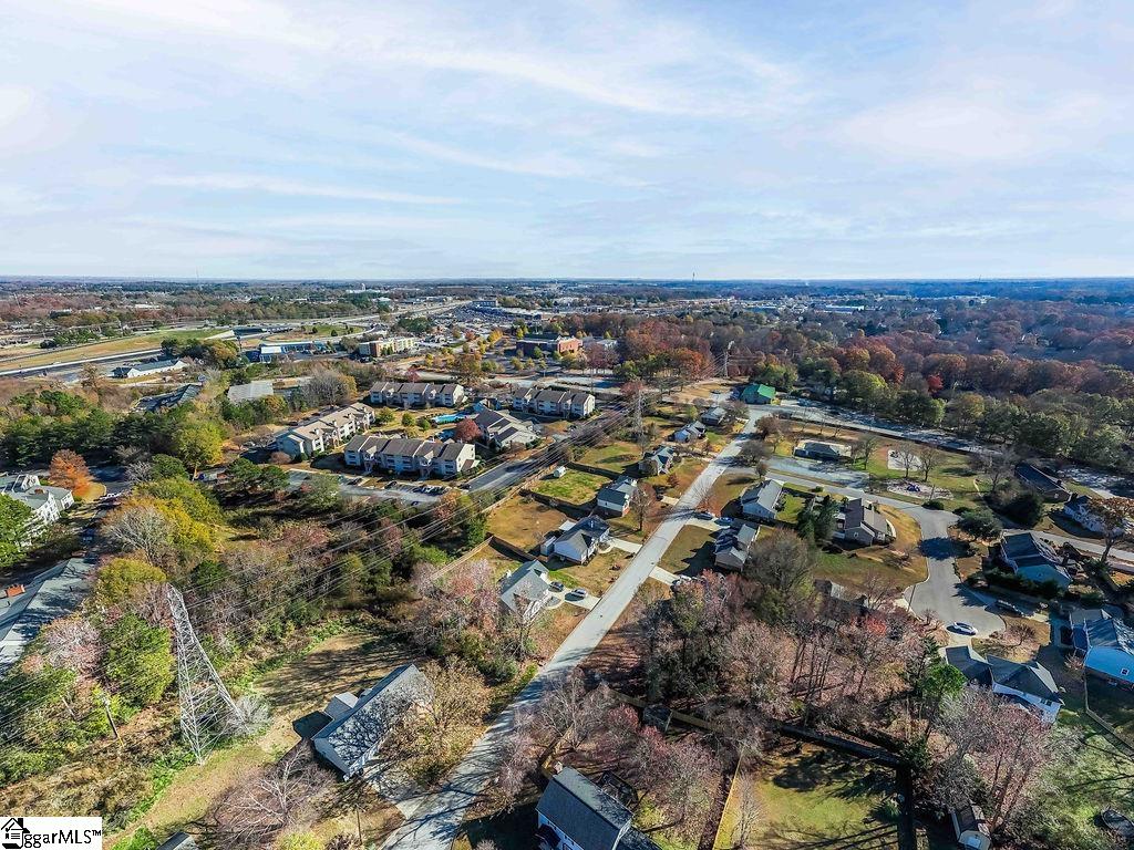206 Foxfire Drive