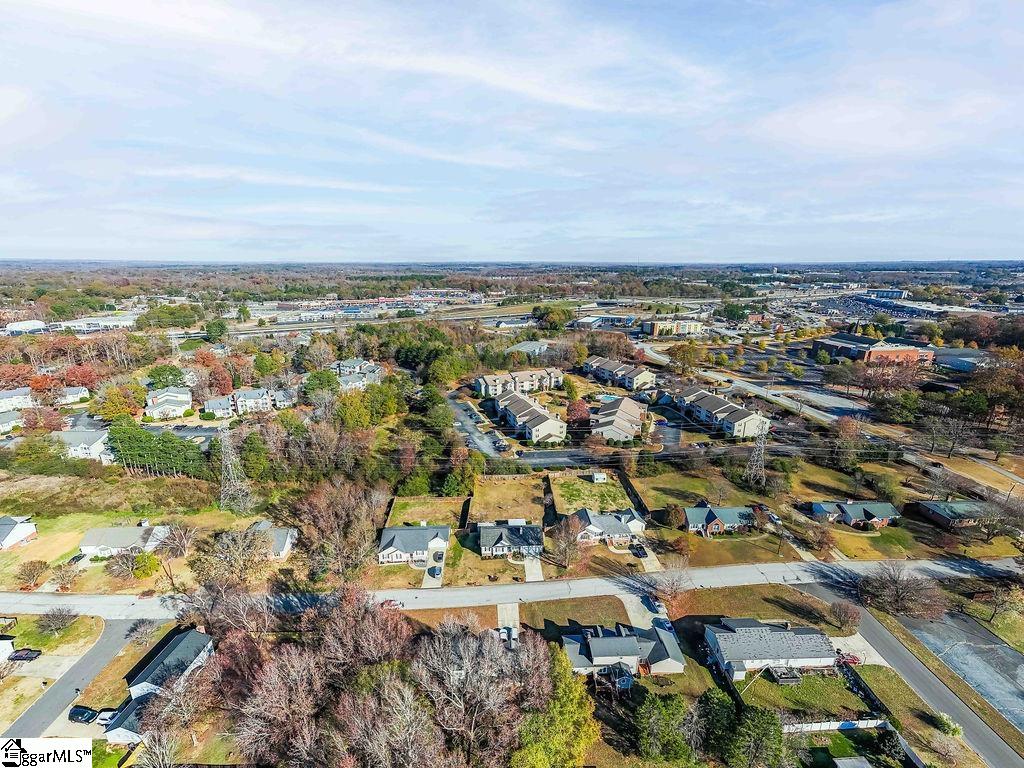 206 Foxfire Drive