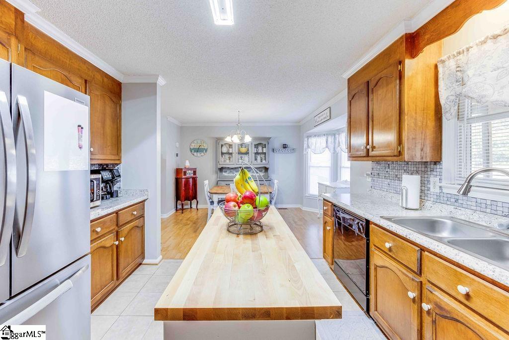 206 Foxfire Drive