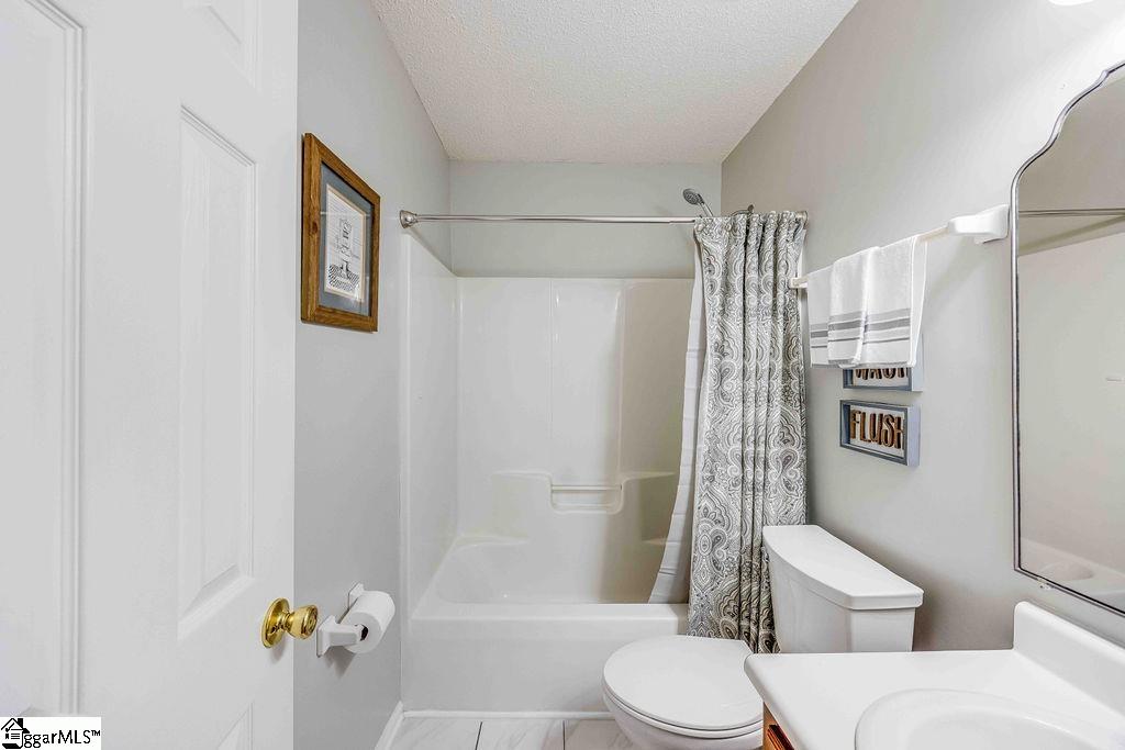 206 Foxfire Drive