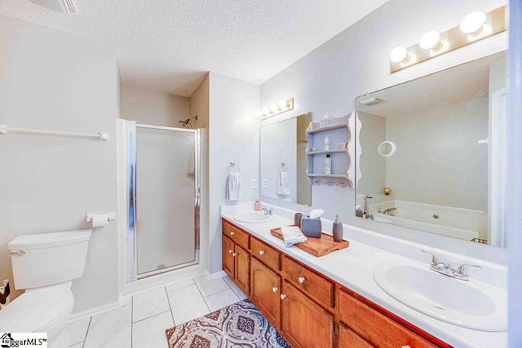 206 Foxfire Drive