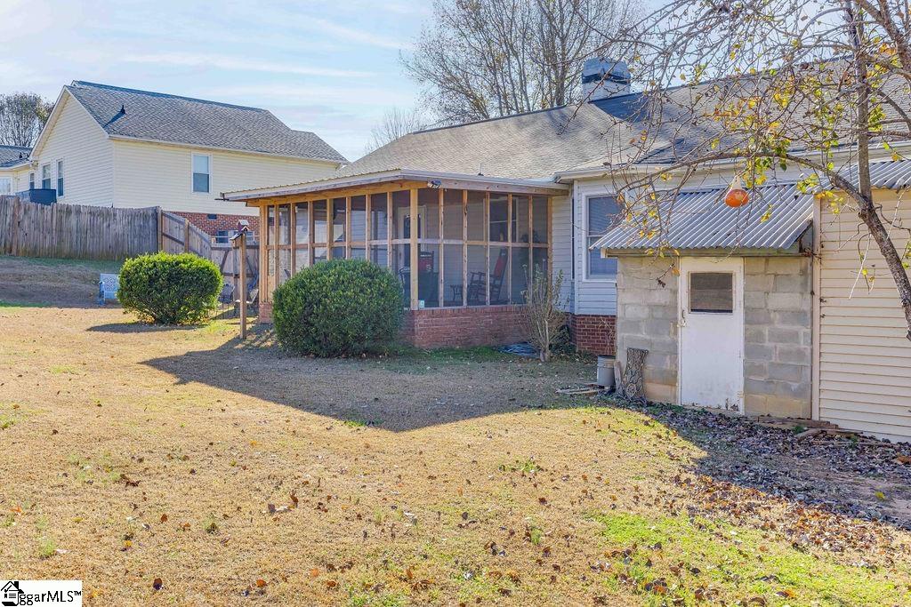 206 Foxfire Drive