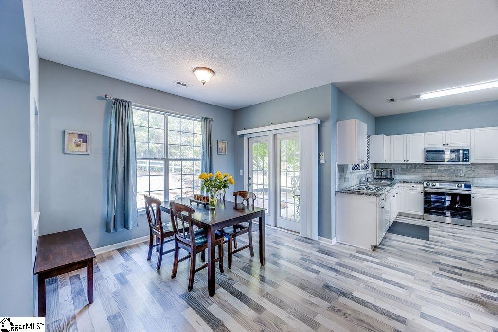 326 Hamilton Parkway