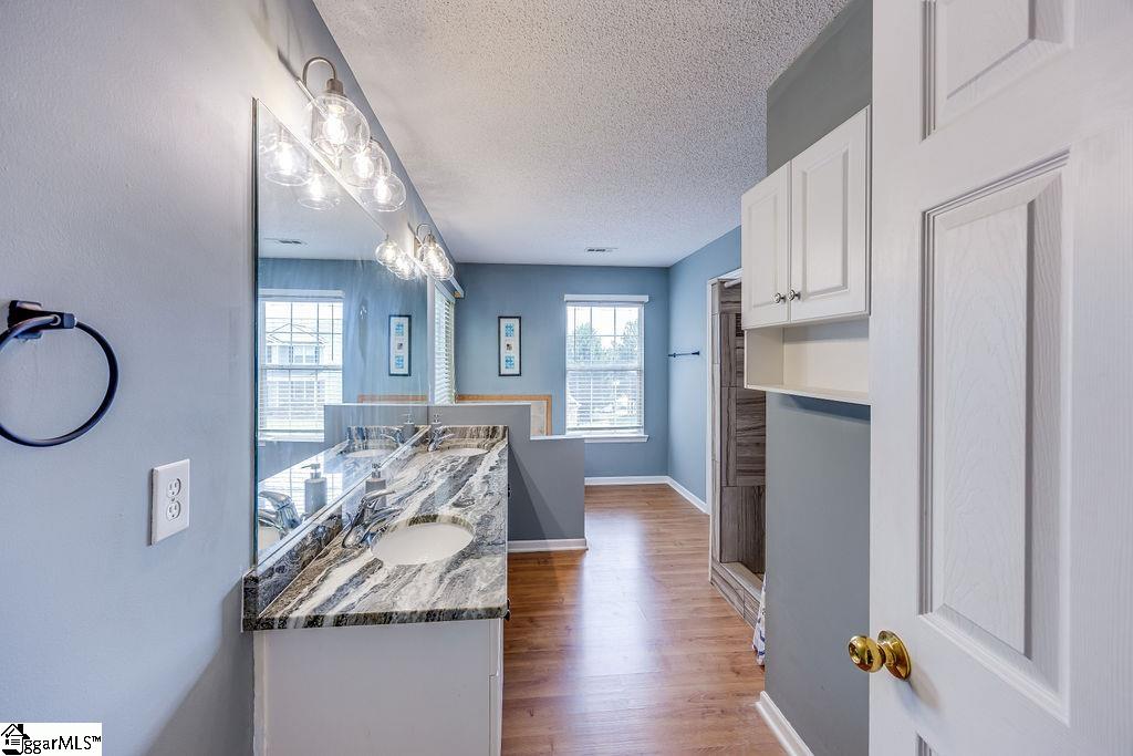 326 Hamilton Parkway