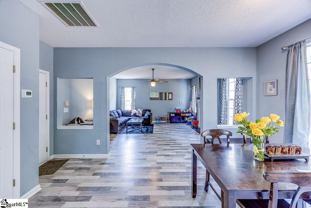 326 Hamilton Parkway