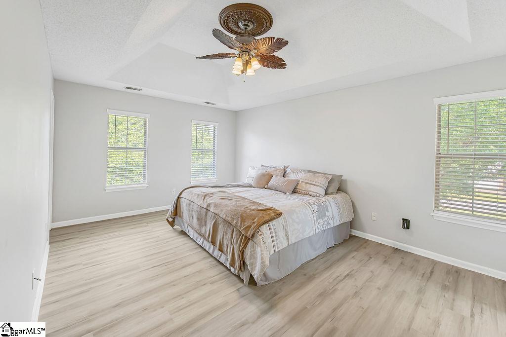 1 Sandy Lane