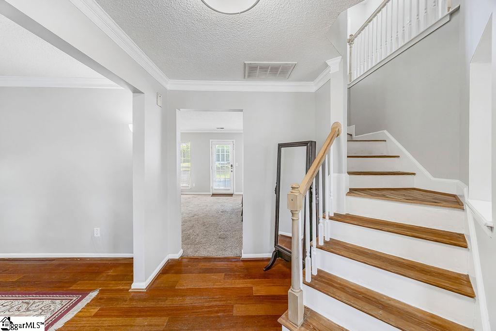 1 Sandy Lane