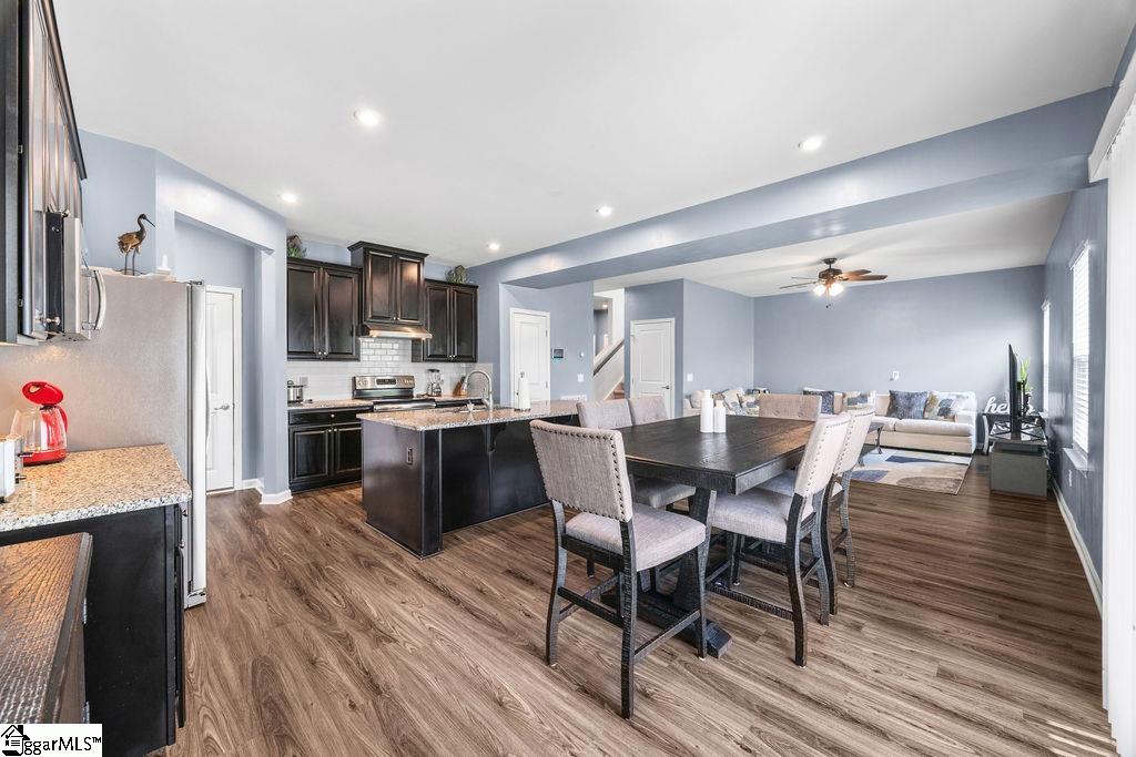 202 Huron Way