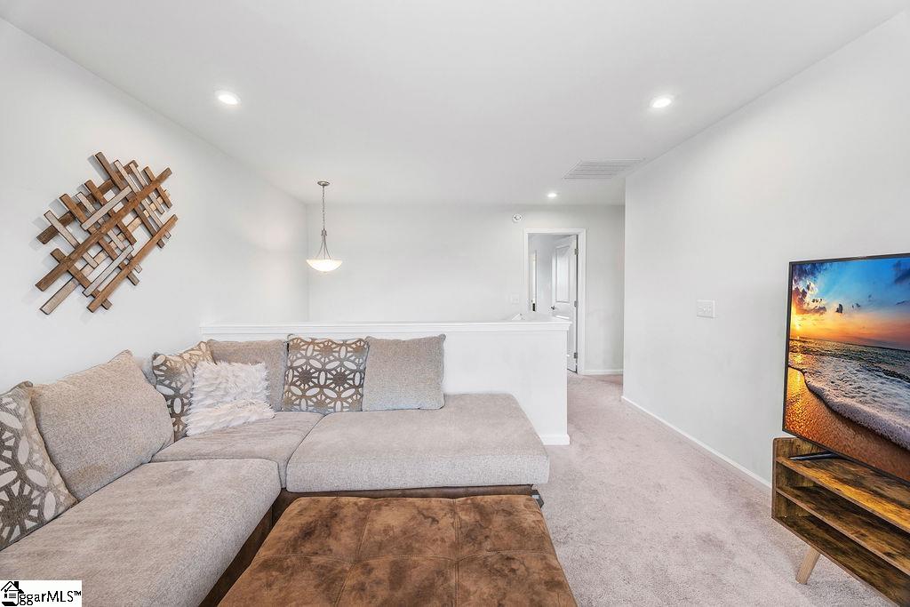 202 Huron Way