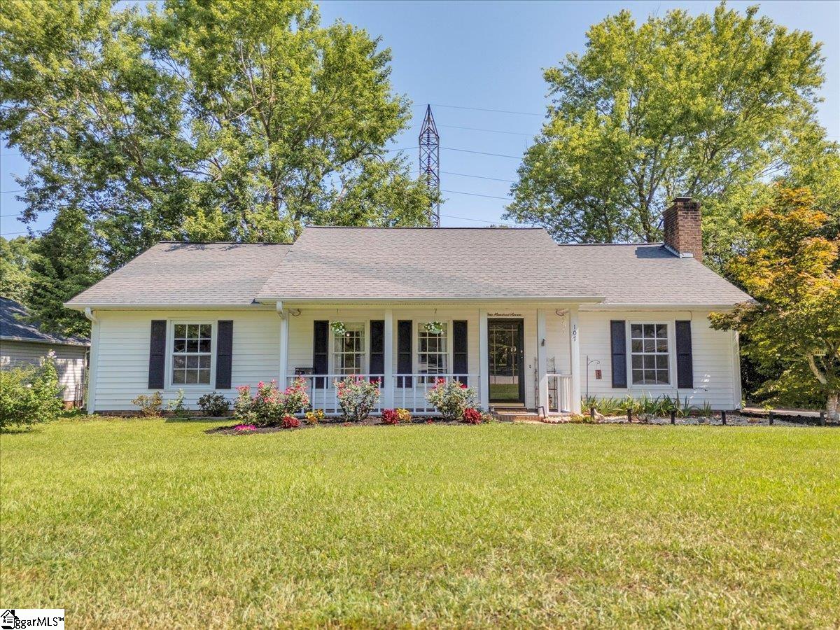 107 Gray Fox Square
