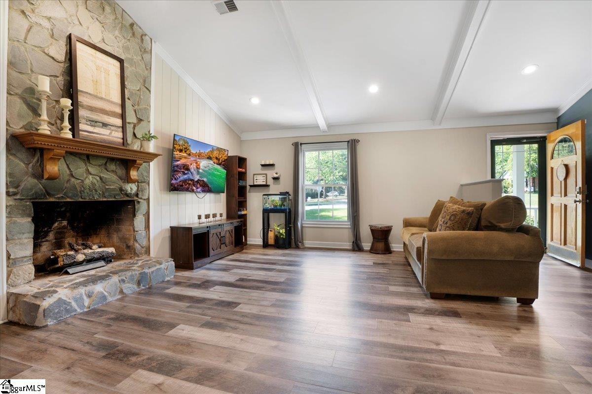 107 Gray Fox Square